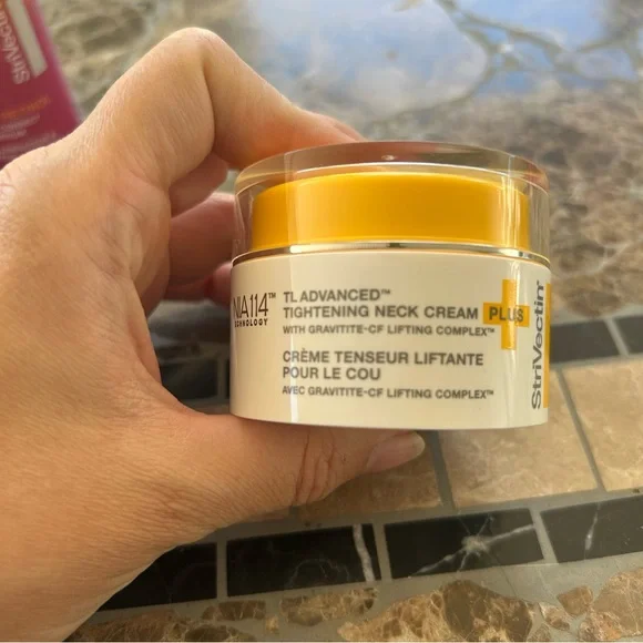 NiA114 Super C Serum Neck Cream & Eye Cream New Tightening TL